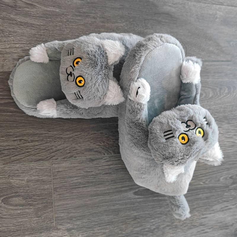 Cuddly Hug Cat Slippers - Fur Morrow